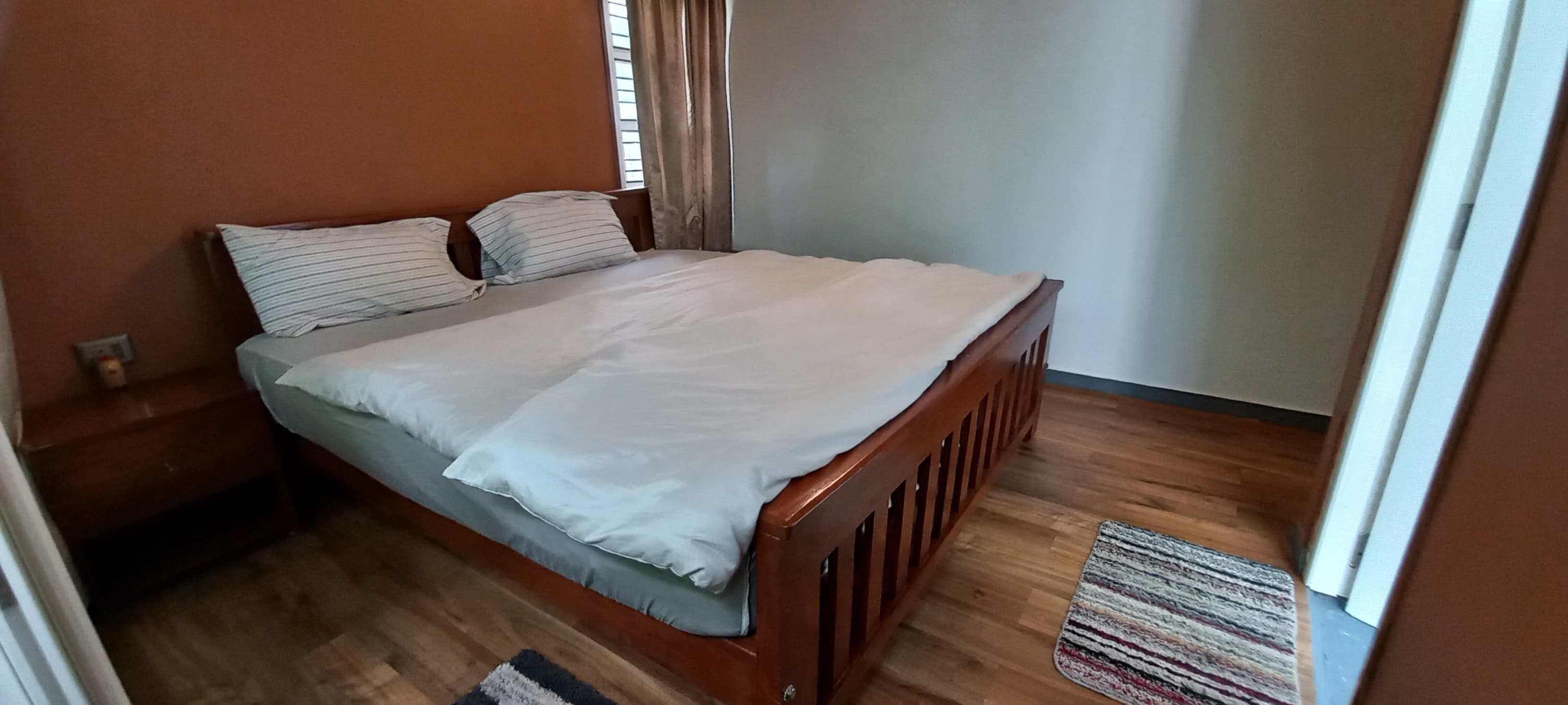 Twin bedroom with two beds